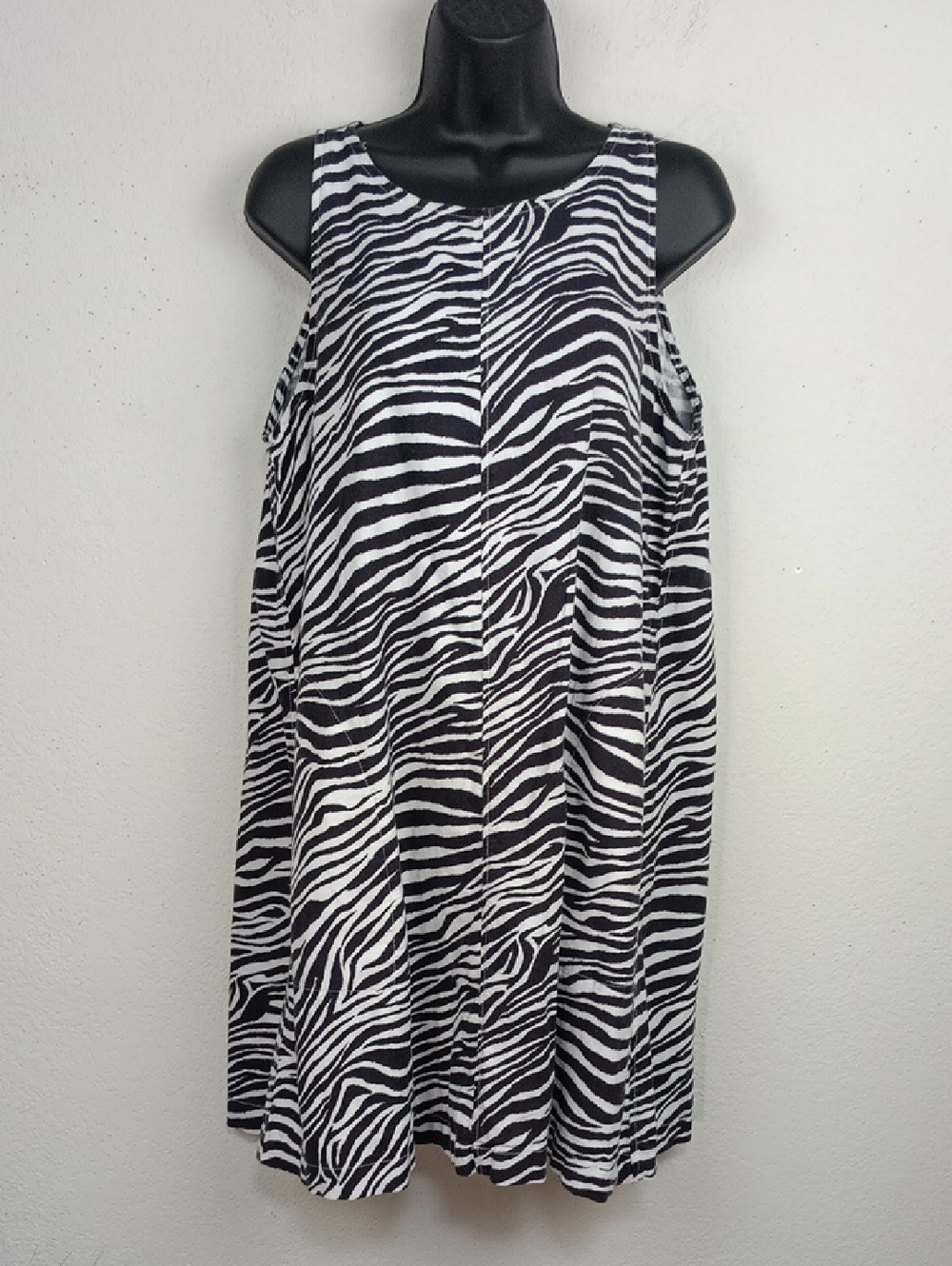For Cynthia Women's Black & White Zebra Print Linen Blend Sleeveless Dress sz M